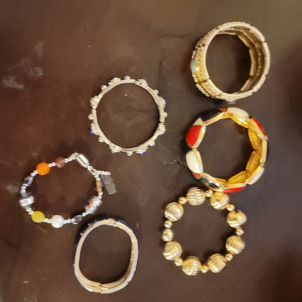 Braclet Lot - image 1